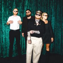 LOTTERY WINNERS to Play Parr Hall December 17–18 After Robbie Williams Tour