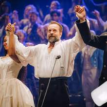Wake Up With BroadwayWorld August 13, 2026- Betsy Wolfe & Ethan Slater Talk LITTLE SH