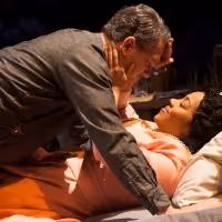BWW Interview: Thomas Sadoski & Brittany Bradford Share Why WEDDING BAND is One of…