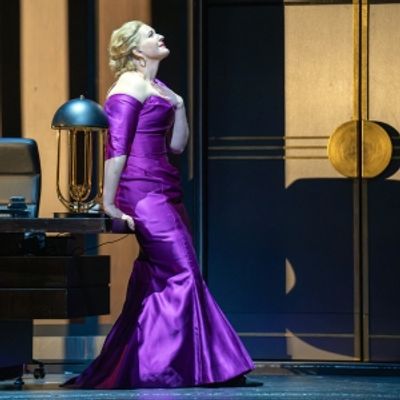 Review: What's the Destiny of the Met's New FORZA? Close Your Eyes and Listen to the Fine Cast