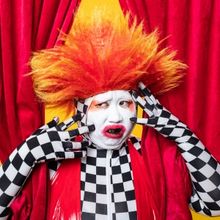 Comedian And Drag Performance Artist Su Mi Makes Edinburgh Fringe Debut