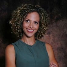 Maritza Vernaza of SIEMPRE ERA  NOCHE at Teatro Anita Villalaz