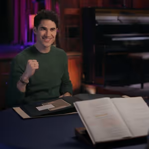 Video: Darren Criss Uncovers Ancestral New York Connection in FINDING YOUR ROOTS…