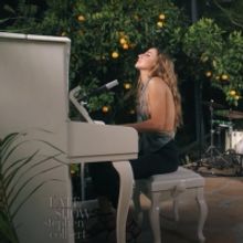 VIDEO: Ingrid Andress Performs 'Lady Like' on THE LATE SHOW WITH STEPHEN COLBERT