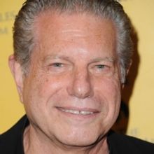 Mike Burstyn to Join ITZIK AND THE GOLDEN PEACOCK This Sunday