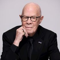 Renowned Choreographer Hans van Manen Dies at 93