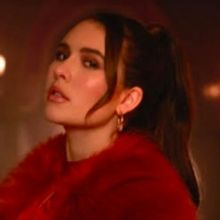 Mimi Webb Releases 'Roles Reversed' Single