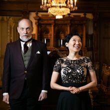 Review: DINNER FOR ONE at Jungle Theater