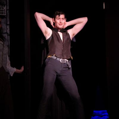Review: DRACULA: A COMEDY OF TERRORS at Lazy Susan Theatre Co.