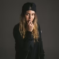 Avi Sic Releases Dance Track 'With You'