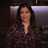 VIDEO: Bellamy Young Teaches You How To Make A Killer Cocktail