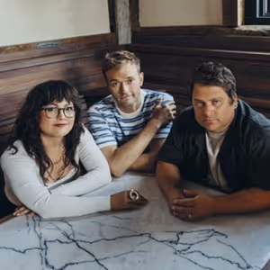 Nickel Creek Confirms Extensive 2024 Headline Tour