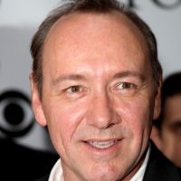 TWITTER WATCH: Spacey 'Tweets' On Letterman. 'Dave says hi' Video