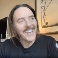 Video: How Tim Minchin Made MATILDA's New Song Video