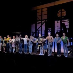 Video: THE OUTSIDERS Tour First Curtain Call