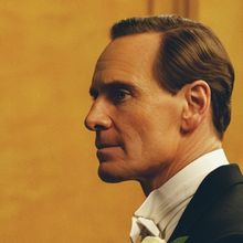 Photo: First Look at Michael Fassbender in Netflix's KENNEDY Series; Denis O’Hare A