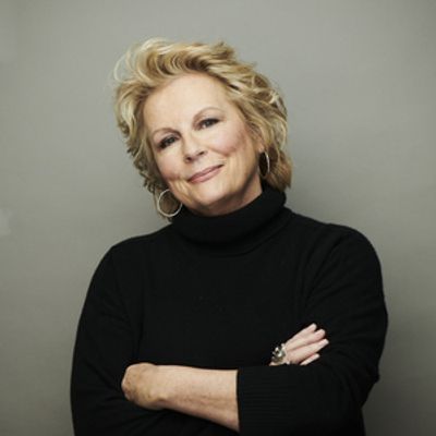 Jennifer Saunders Will Lead THE SEA at Theatre Royal Bath This Autumn
