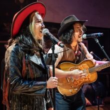 Review: LUCY AND CHARLIE'S HONEYMOON at Lookingglass Theatre Company