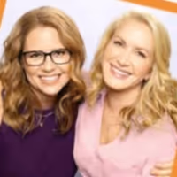 THE OFFICE Stars Jenna Fischer & Angela Kinsey Set Live Event at Town Hall