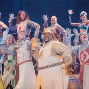Review: SPAMALOT at Golden Gate