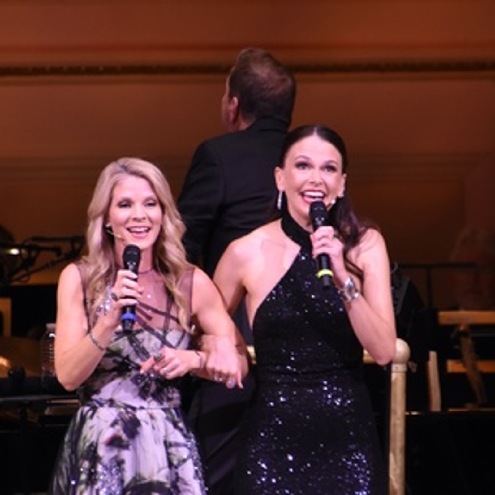 Sutton Foster and Kelli O'Hara to Headline SF Symphony’s Summer with the Symphony P