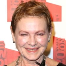 Dianne Wiest and Stockard Channing to Reprise Roles in PRACTICAL MAGIC 2