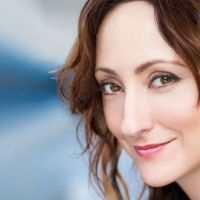 10 Videos That Get Us Ready For The Big Reveal CARMEN CUSACK BARING ALL at…