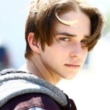 Michael Campion Joins Lythgoe Family Panto SNOW WHITE