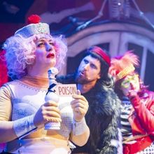 Review: PETER PANTO AND THE INCREDIBLE STINKERBELL, Tron Theatre