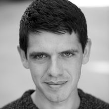 Guest Blog: 'It is No Ordinary Opera': Glyndebourne Chorus Member Andrew Davies on De