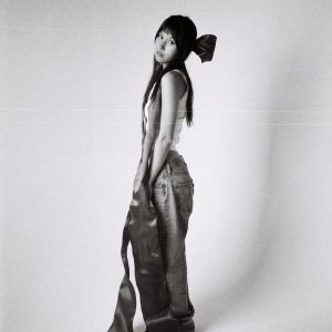 Juliet Ivy Premieres Holiday Single 'snow globe on an alien’s desk'