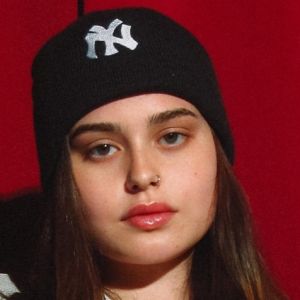 Amanda Perez Teams up With Lily Massie for New Song 'So Good'