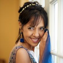 Interview: Lana English of A MUSCIAL DELIGHT at The Wave Theatre Talks Shows, Ships a