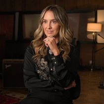 Video: Netflix Debuts Sneak Peek From New Lainey Wilson Documentary