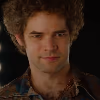 VIDEO: Jeremy Jordan Stars in New SPINNING GOLD Film Trailer Video
