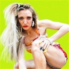 EDINBURGH 2023: Review: LUCY AND FRIENDS, Pleasance Courtyard