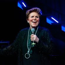 Review: Lorna Dallas Resplendent In THE CABARET FILES at Chelsea Table + Stage