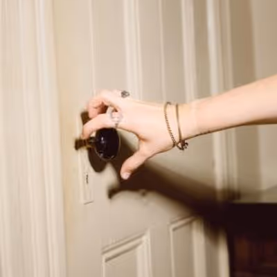 Alaina May Shares New Single Tourniquet