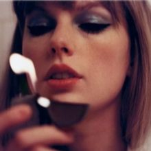 Taylor Swift Reveals New 'Midnights' Vinyl Variants