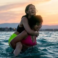 VIDEO: Netflix Shares THE SWIMMERS Teaser Trailer