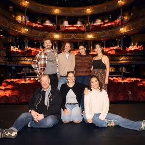 Full Cast Set for THE BADDIES at the Royal Lyceum Theatre