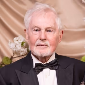 Derek Jacobi, Anjana Vasan, & More Join ONLY MURDERS IN THE BUILDING Season 6