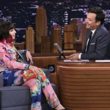 VIDEO: Charli XCX Sits Down and Performs on THE TONIGHT SHOW