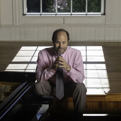 Cape Ann Symphony Concludes Season 74 With ROSSINI, GRIEG, TCHAIKOVSKY and Pianist MOYER