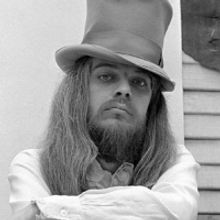 New Edition Of Leon Russell's 'Signature Songs' Released