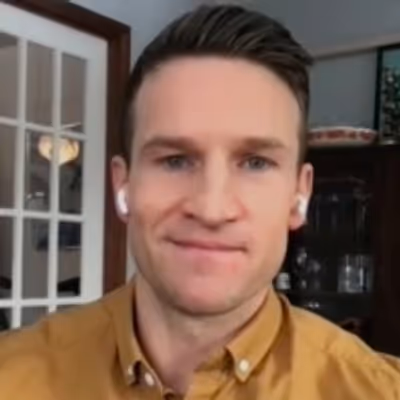 VIDEO: Claybourne Elder Talks Paying It Forward Through COMPANY Tickets on PIX11