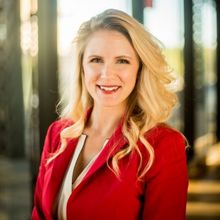 Julianne Akins Smith Takes Leadership Role in Cincinnati Music Organizations