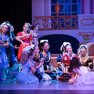 Paris Ballet to Present THE NUTCRACKER This November