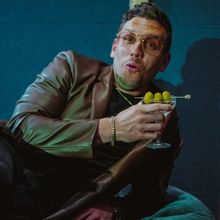 Comedian Chris Distefano to Bring RIGHT INTENTION WRONG MOVE Tour to the Davidson The