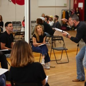 Photos: Comienzan los ensayos de TOCANDO NUESTRA CANCIÓN dirigido por Antonio…